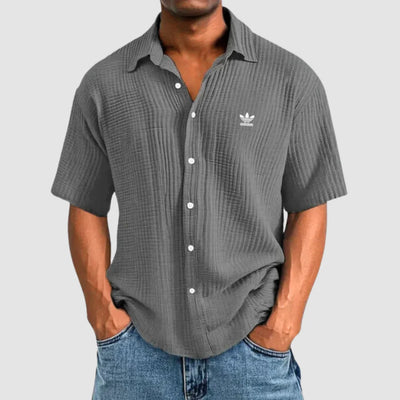 Trendiges Herrenhemd mit Button-Down-Kragen